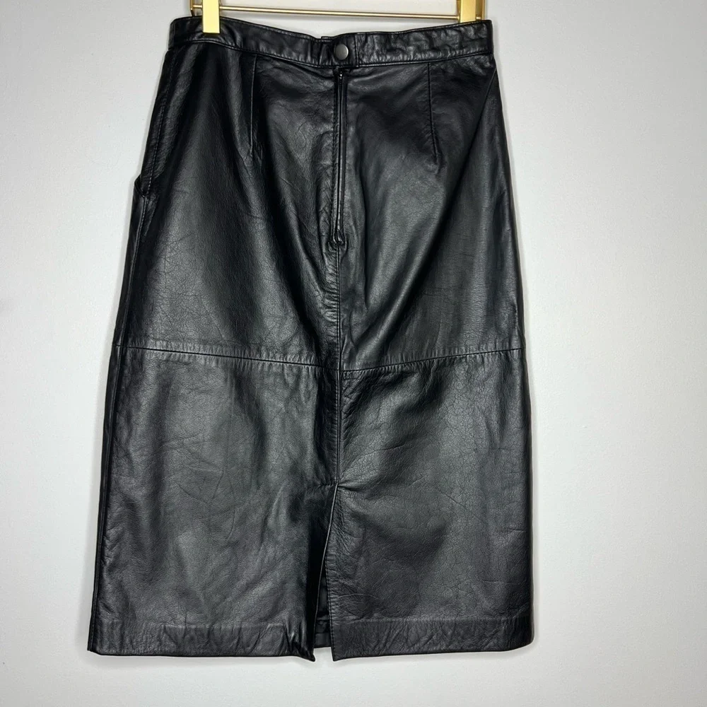 1960s Vintage Sliverleaf 100% Leather Midi Pencil Skirt Vtg size 14- 27 in waist